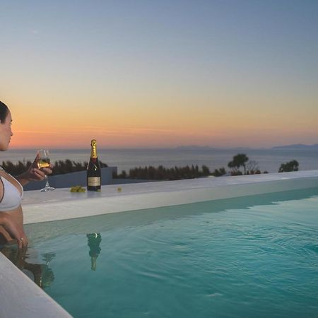 Santolia Art Suites Oia  Exterior photo