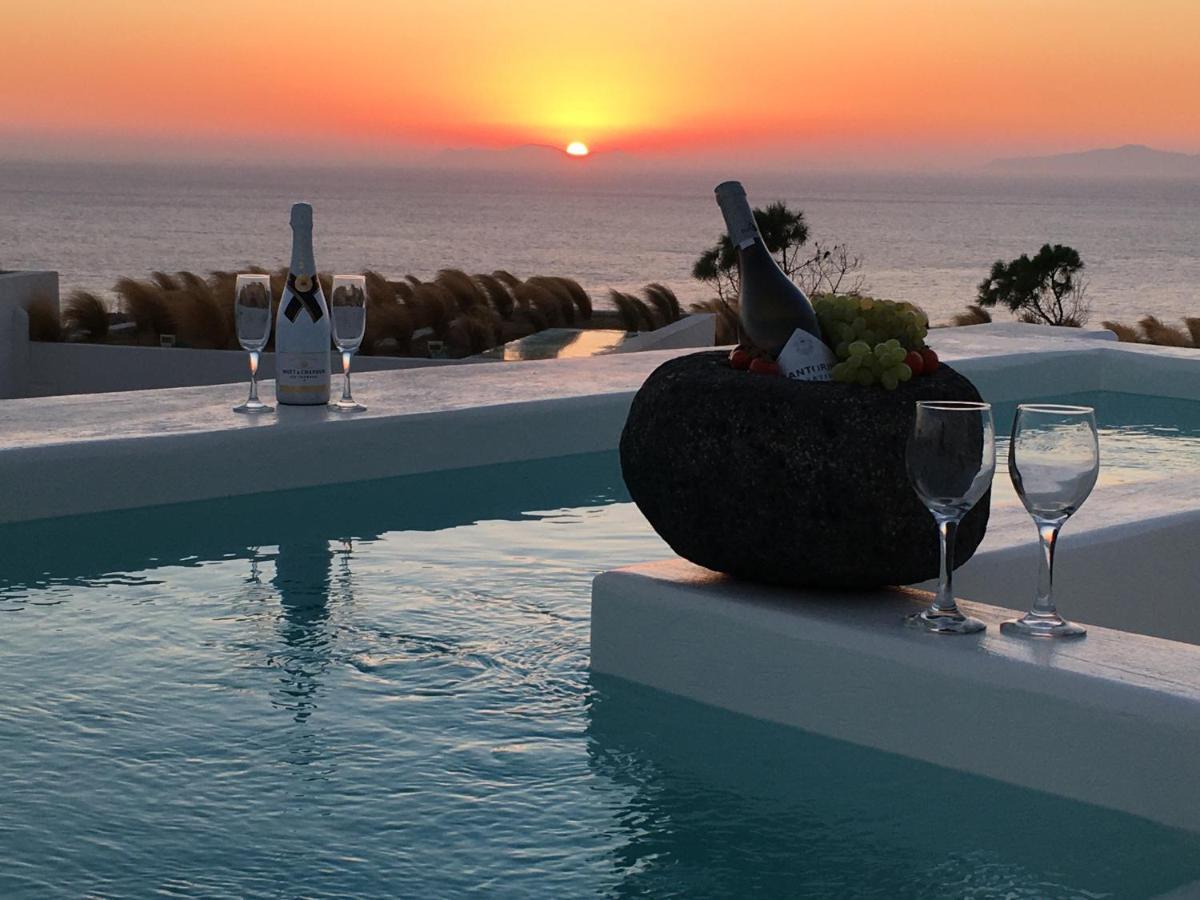 Santolia Art Suites Oia  Exterior photo